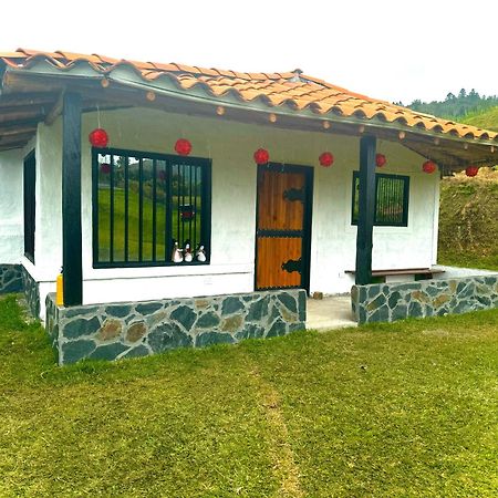 La Colina Magik Guarne Exterior foto